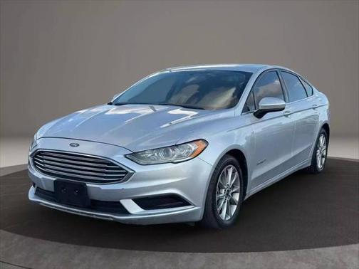 2017 Ford Fusion Hybrid SE