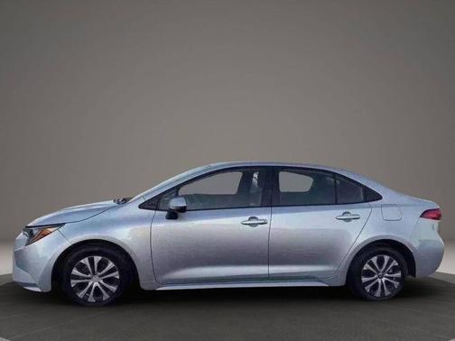 2022 Toyota Corolla Hybrid SE