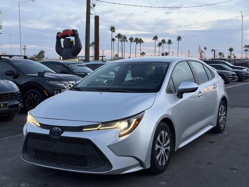 2022 Toyota Corolla Hybrid SE