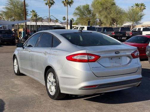 Ingot Silver Metallic 2014 Ford Fusion SE