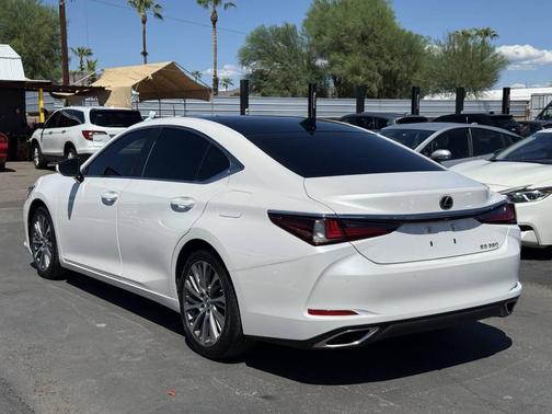 2019 Lexus ES 350 Base