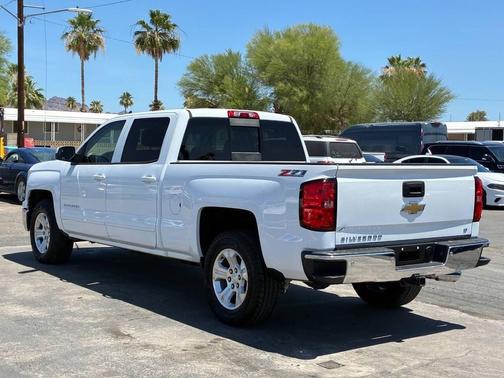 Summit White 2015 Chevrolet Silverado 1500 2LT