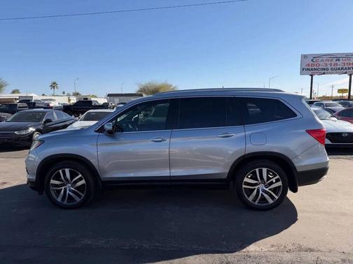 Lunar Silver Metallic 2016 Honda Pilot Touring