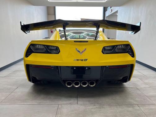 Corvette Racing Yellow Tintcoat 2019 Chevrolet Corvette ZR1