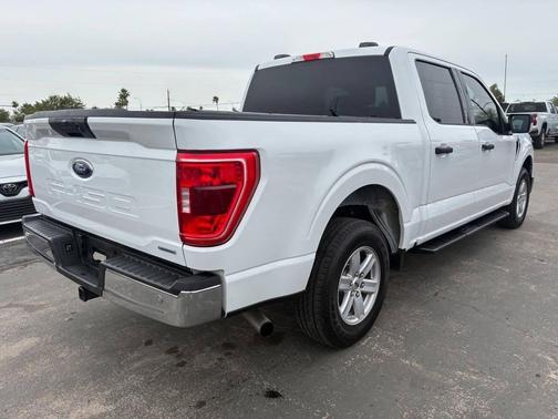 Oxford White 2021 Ford F-150 XLT