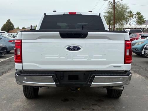 Oxford White 2021 Ford F-150 XLT