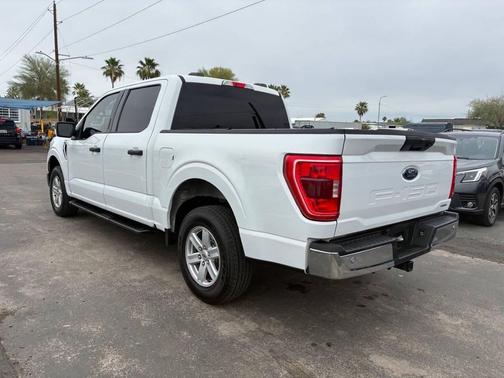 Oxford White 2021 Ford F-150 XLT