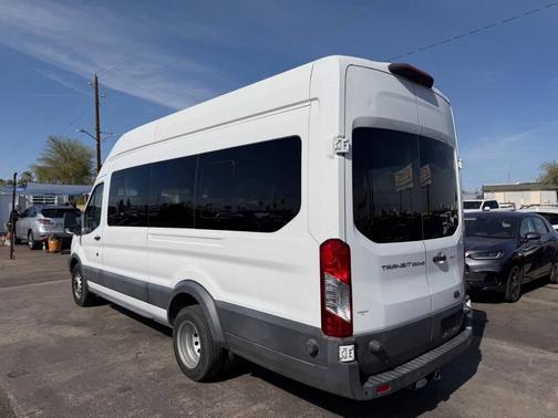 Oxford White 2018 Ford Transit-350 XLT