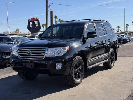 2013 Toyota Land Cruiser Base