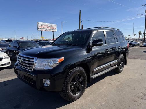 2013 Toyota Land Cruiser Base