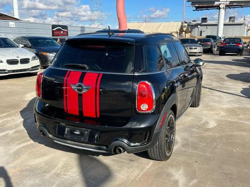 Photo 4 of 13 of 2015 MINI Countryman Cooper S ALL4