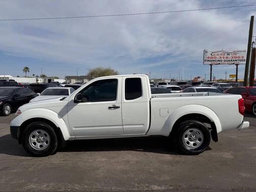Glacier White 2020 Nissan Frontier S