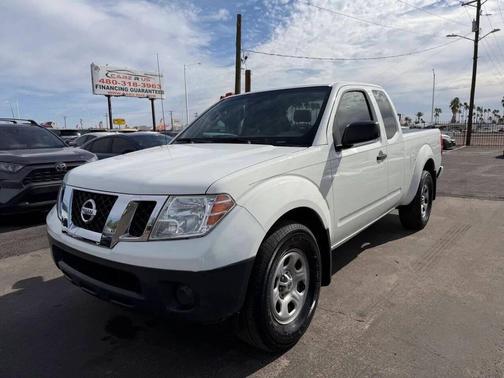Glacier White 2020 Nissan Frontier S