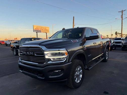 Granite Crystal Metallic Clearcoat 2021 RAM 2500 Laramie Crew Cab 4x4 6'4' Box