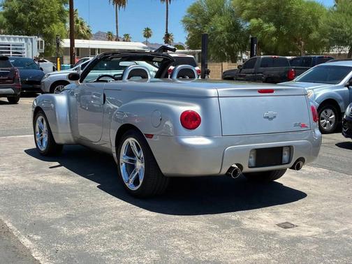 Ricochet Silver Metallic 2005 Chevrolet SSR LS 2dr Regular Cab Convertible Rwd SB