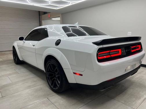 2021 Dodge Challenger R/T Scat Pack Widebody