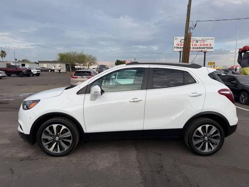 Summit White 2017 Buick Encore Premium