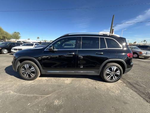 2024 Mercedes-Benz GLB 250 4MATIC