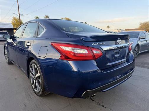 2016 Nissan Altima 2.5 SR