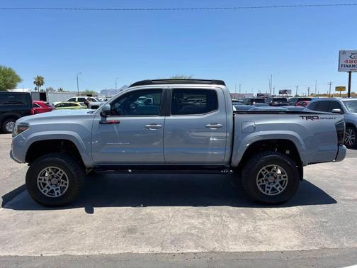 Cement 2019 Toyota Tacoma TRD Sport
