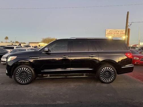 2020 Lincoln Navigator Black Label