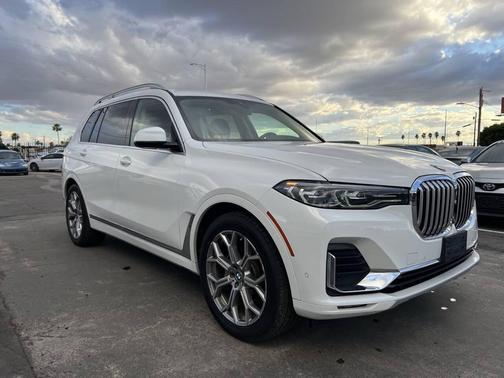 Alpine White 2019 BMW X7 xDrive40i