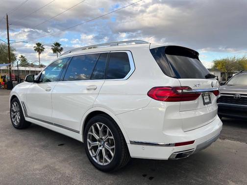 Alpine White 2019 BMW X7 xDrive40i