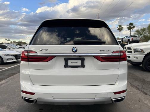 Alpine White 2019 BMW X7 xDrive40i