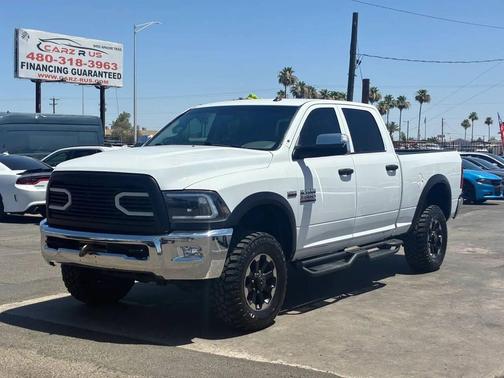 Bright White Clearcoat 2018 RAM 2500 Tradesman Crew Cab 4x4 6'4' Box