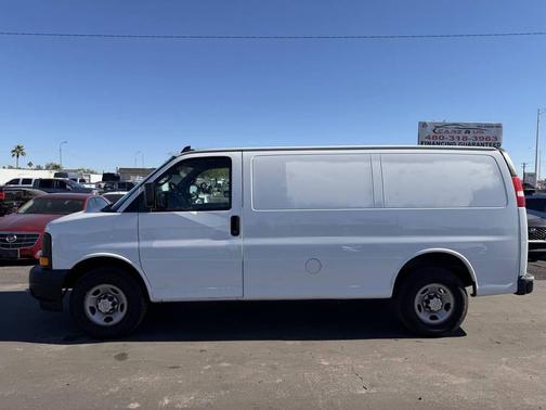2017 Chevrolet Express 2500 Work Van