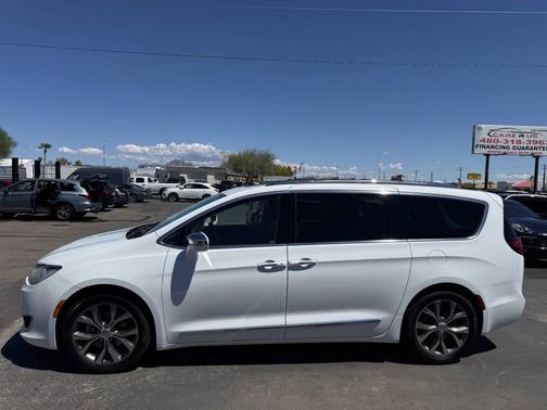 2017 Chrysler Pacifica Limited