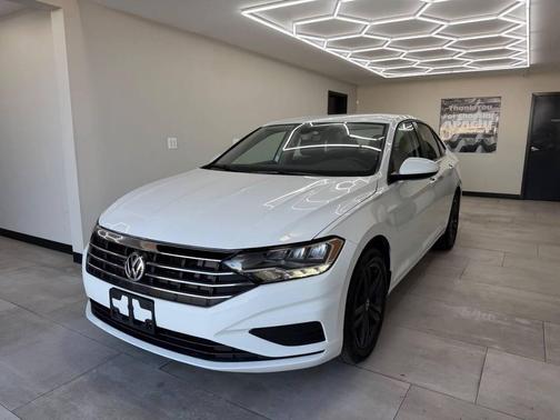 Pure White 2025 Volkswagen Jetta 1.5T S