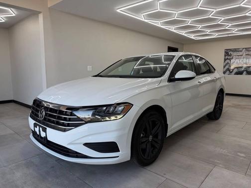 Pure White 2025 Volkswagen Jetta 1.5T S