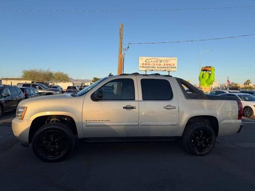 Gold Mist Metallic 2007 Chevrolet Avalanche 1500 LT