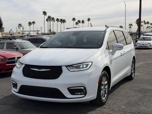 2021 Chrysler Pacifica Touring