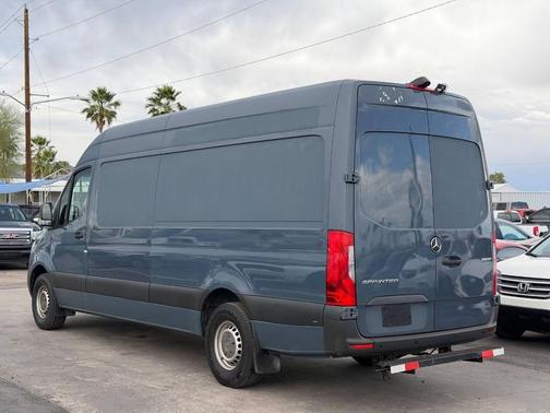 2019 Mercedes-Benz Sprinter 2500 High Roof