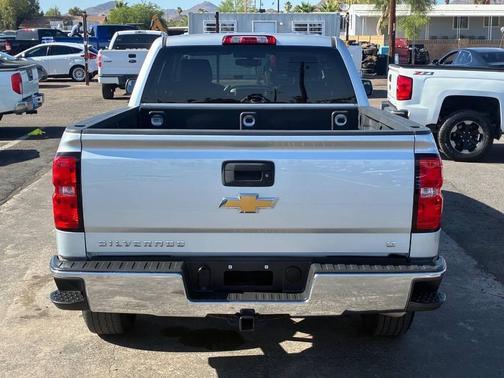 Silver Ice Metallic 2018 Chevrolet Silverado 1500 1LT