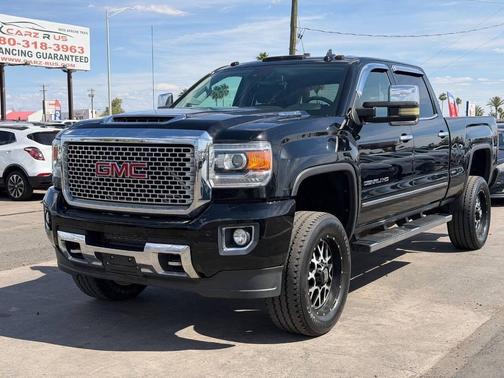 Onyx Black 2017 GMC Sierra 2500 Denali