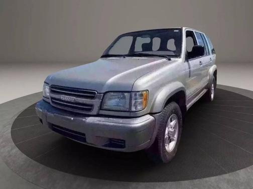 2000 Isuzu Trooper S