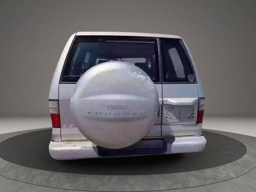 2000 Isuzu Trooper S