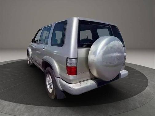 2000 Isuzu Trooper S