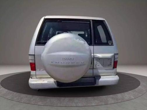 2000 Isuzu Trooper S