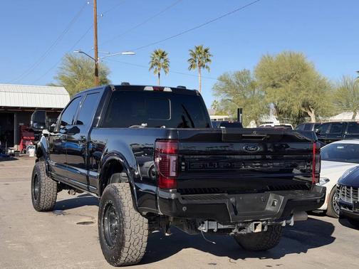 2022 Ford F-350 Lariat