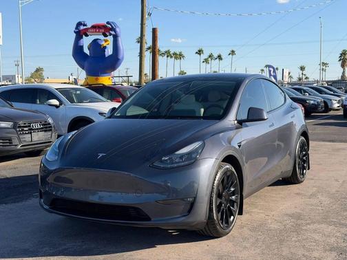 Gray 2022 Tesla Model Y Long Range Dual Motor All-Wheel Drive