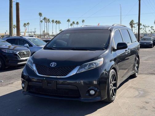 2017 Toyota Sienna SE Premium
