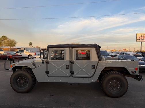 Glacier Blue Metallic 2007 Hummer H2 Base