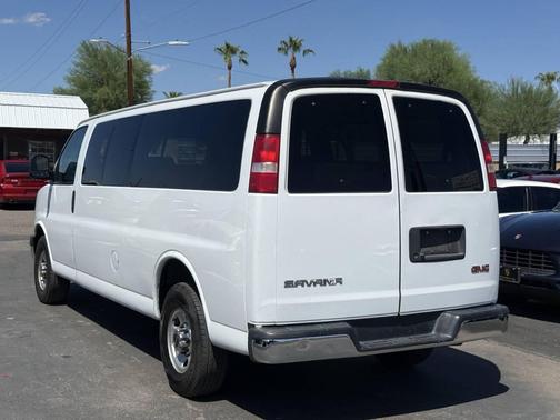 2018 GMC Savana 3500 LT