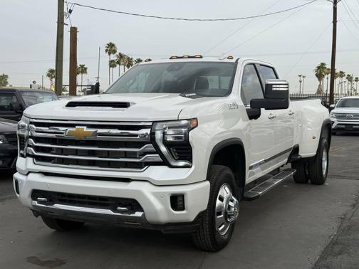 2024 Chevrolet Silverado 3500 High Country