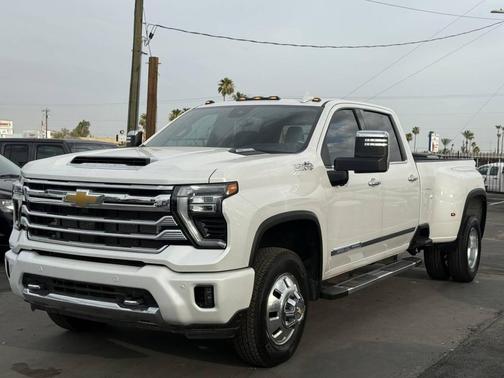2024 Chevrolet Silverado 3500 High Country
