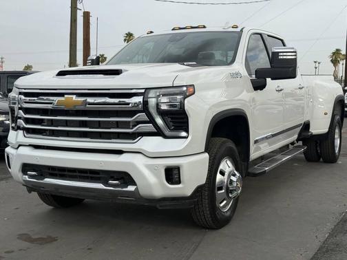 2024 Chevrolet Silverado 3500 High Country